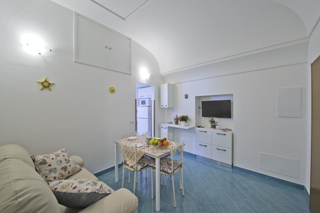 Casa Di Lucia Apartment Позитано Екстериор снимка